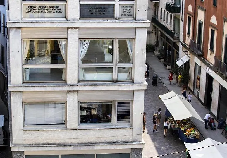 Apartment Downtown Como-Luxury Suites Italy