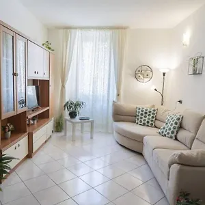  Apartment La Casa Di Anna