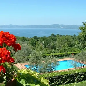 http://villa-la-riserva-montebello.hotels-perugia.com