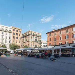 https://lively-roma-trastevere-renovated-apartment-ac-wi-fi.it-romehotels.com
